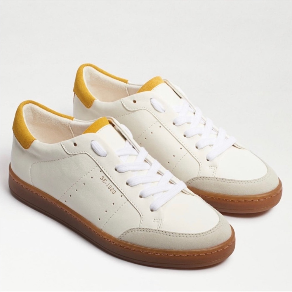 Sam Edelman Josi Sneakers White cream Gold Leather tailgate shoes women’s 9